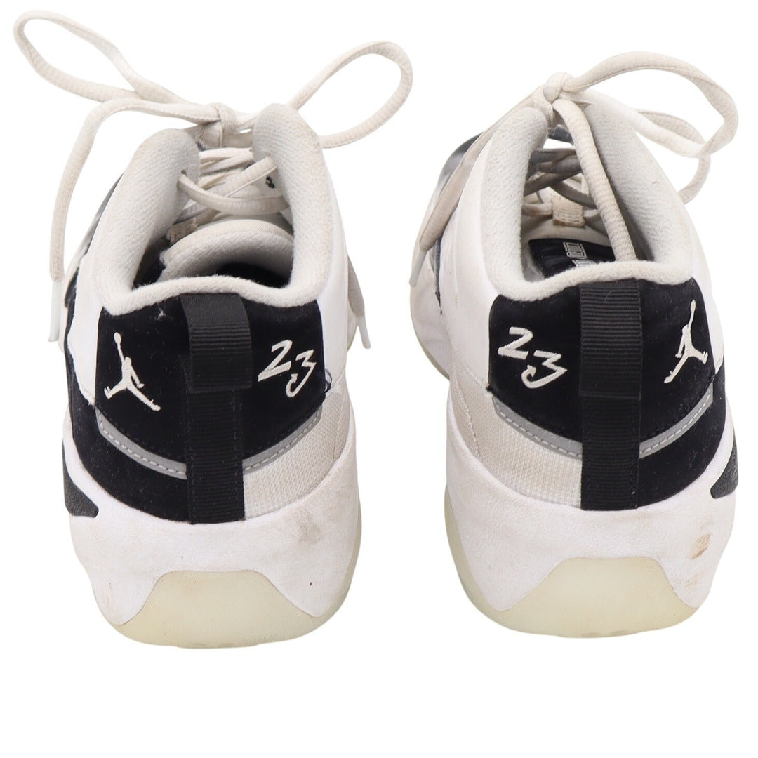 Jordan Sneakers Youth 6Y Stay Loyal 3 White Black Basketball Good