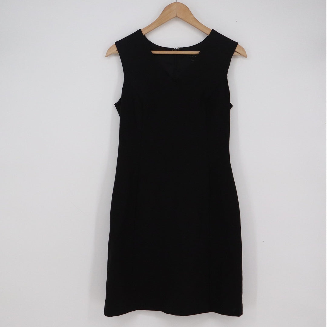 The Limited Stretch Black V-Neck Sleeveless Sheath Dress Size 2 Lined