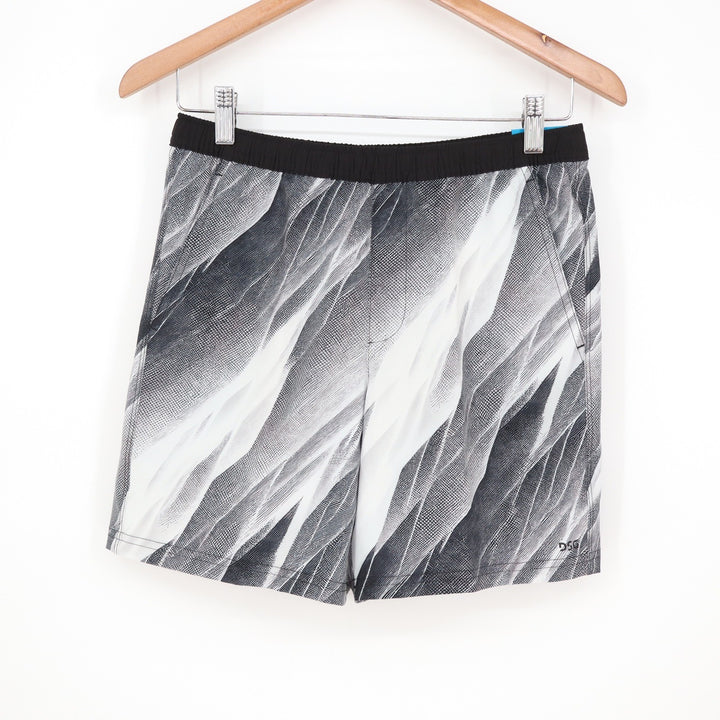 DSG Boys Agility Short Print Pure White AI Formation Black White Large 14-16 NEW