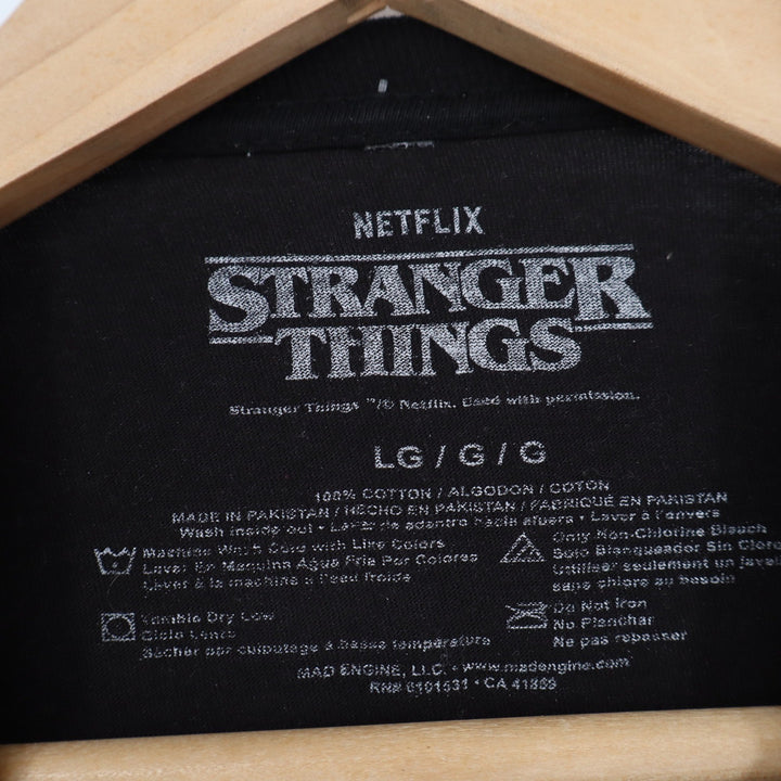 Stranger Things Season 4 Graphic T-Shirt Mens Large Black Cotton Netflix Tee