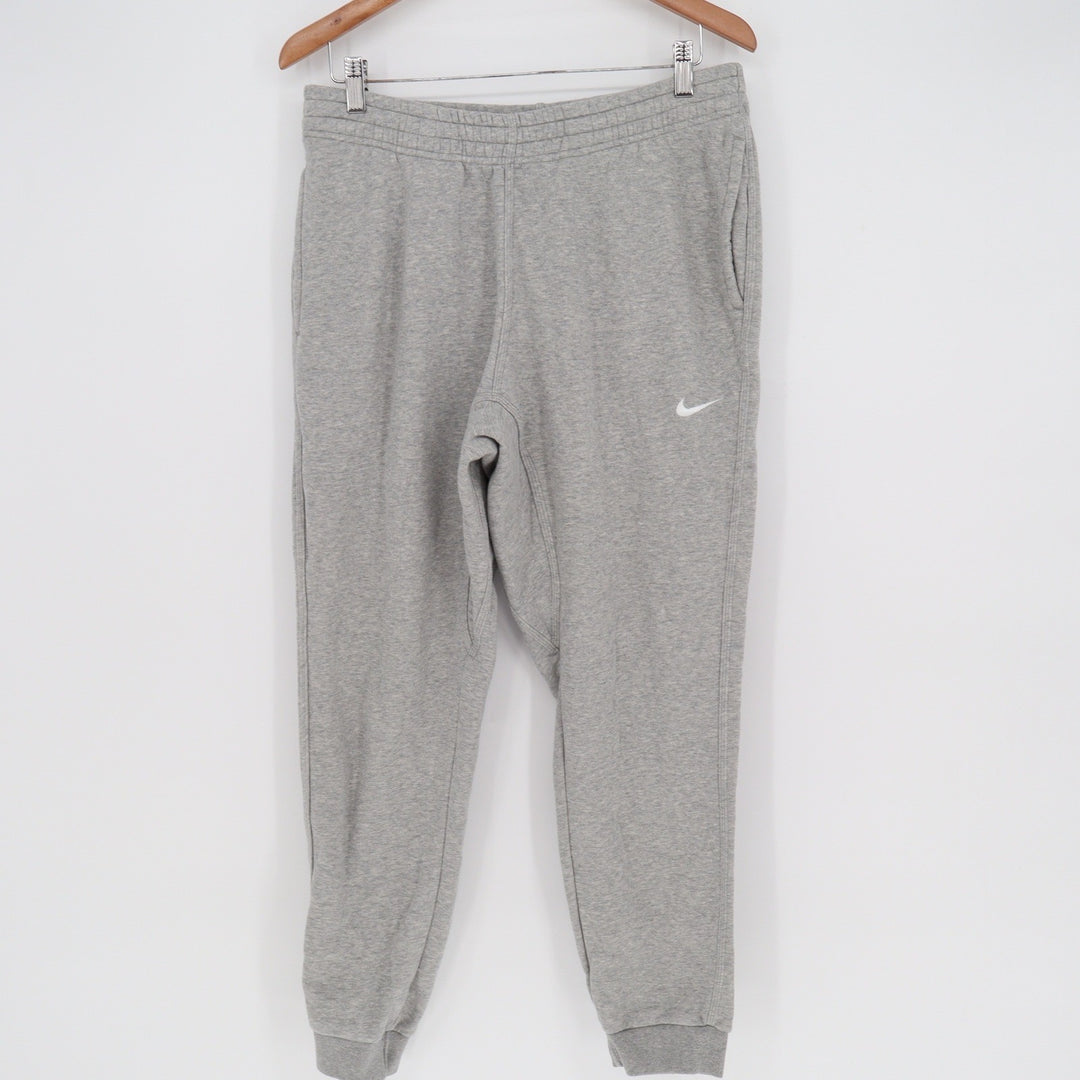 Nike Club Fleece Gray Joggers Sweatpants Embroidered Swoosh Mens Size L