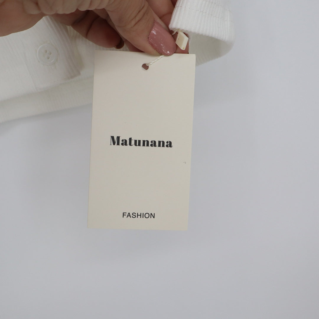 Matunana Womens Ribbed Tank Top White Button Back Sleeveless Crew Neck Small NEW