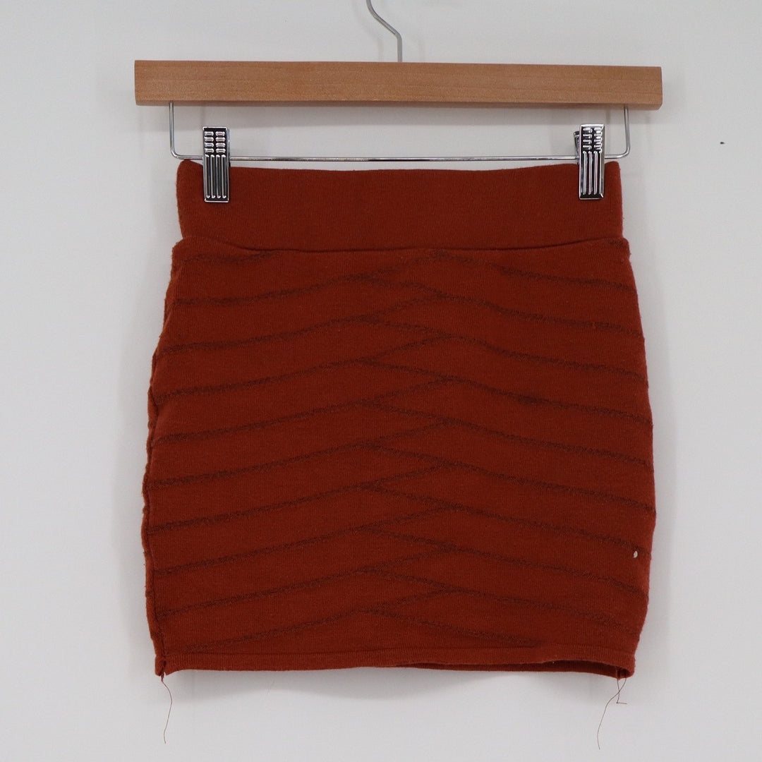 Rust Orange Knit Bodycon Mini Skirt Textured Chevron Bandage Style Small XS
