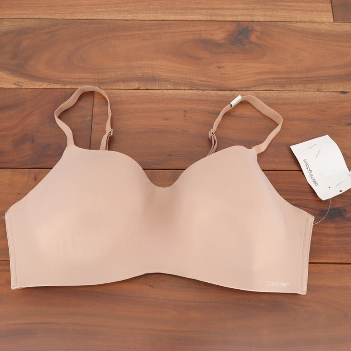 Calvin Klein Seamless T-Shirt Bra Womens 38C Beige Adjustable Strap Wireless