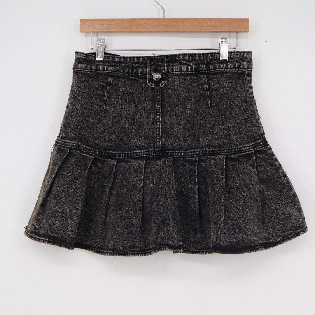 Wild Fable Acid Wash Black Pleated Denim Mini Skirt Skater Size 4