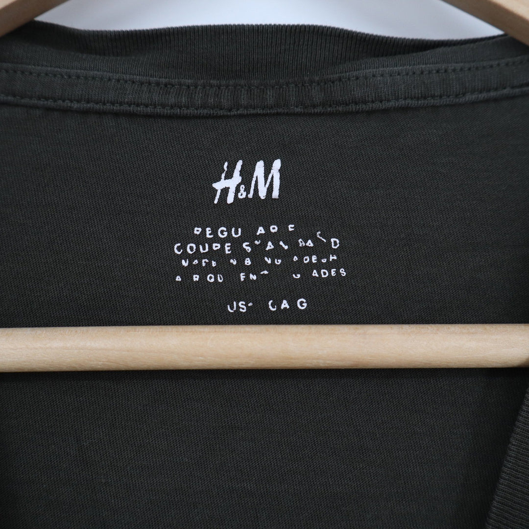 HM Mens V-Neck T-Shirt Dark Olive Green Cotton Short Sleeve Regular Fit L