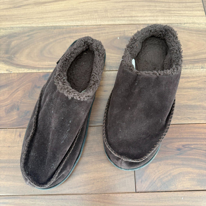 Mukluks Slippers Mens Size Large 12-13 Brown Faux Fur Moccasin Casual Slip On