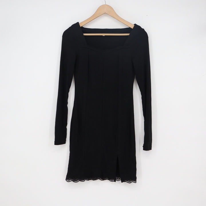 Black Sweetheart Lace Trim Long Sleeve Mini Bodycon Dress Size M Side Slit