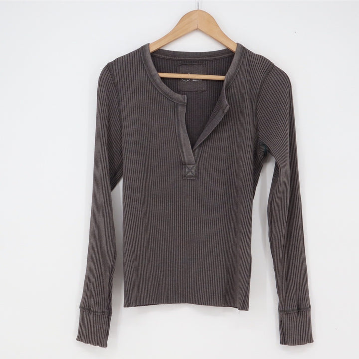 Aerie Top Womens L Henley Charcoal Gray Ribbed Long Sleeve Excellent