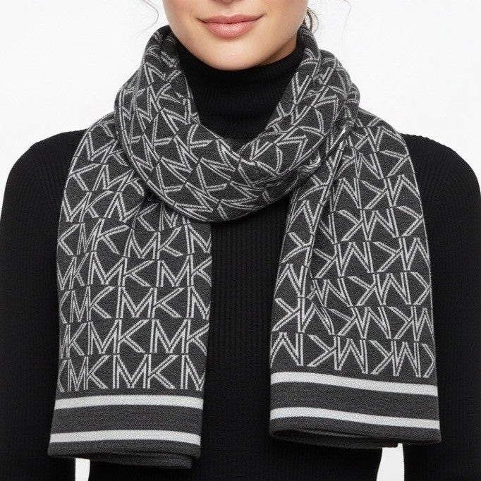 MICHAEL KORS MK Logo Scarf Gray White Metallic Winter Warm Knit