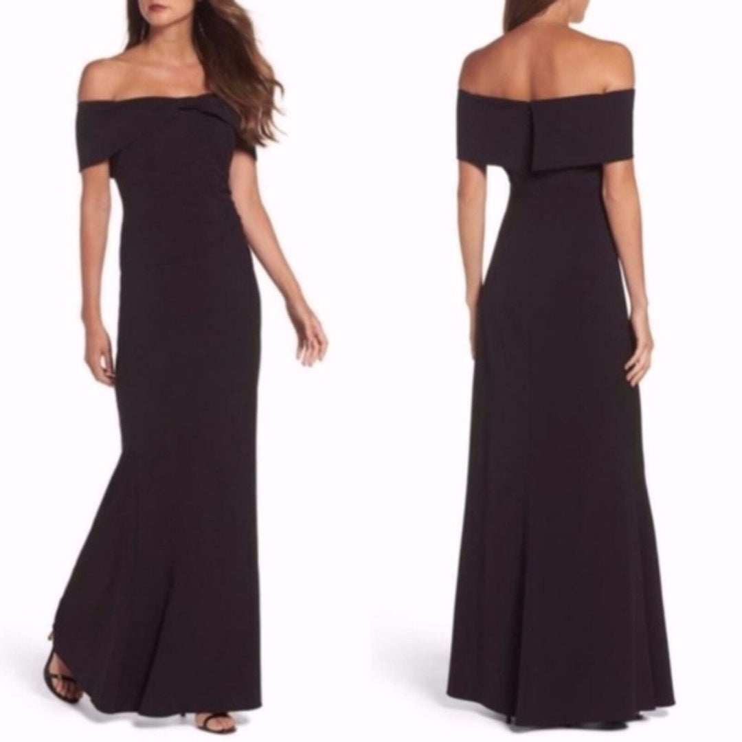 ELIZA J KNOT FRONT OFF THE SHOULDER MAXI DRESS