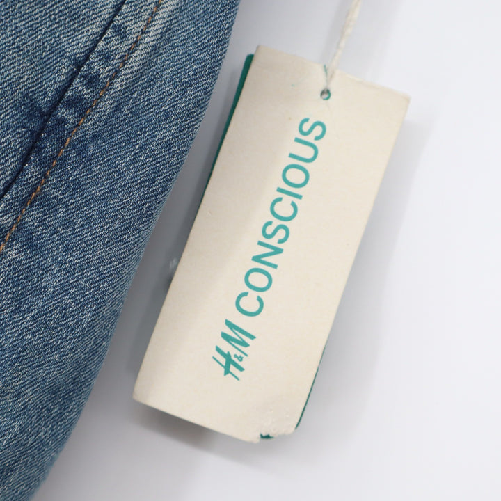HM Mama Conscious Maternity Girlfriend Fit Jeans Light Wash Raw Hem Size M