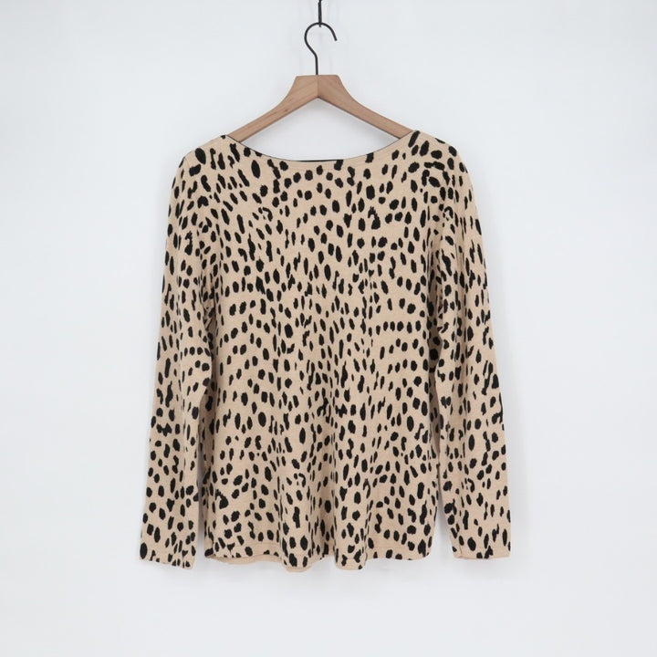 Chicos Sweater Womens Beige Black Knitted Leopard Print Boat Neck Long Sleeve