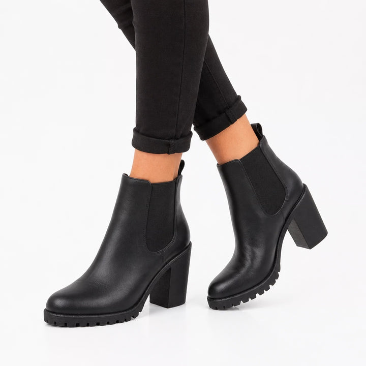 Black Faux Leather Block Heel Lug Sole Chelsea Ankle Boots Womens Size 9