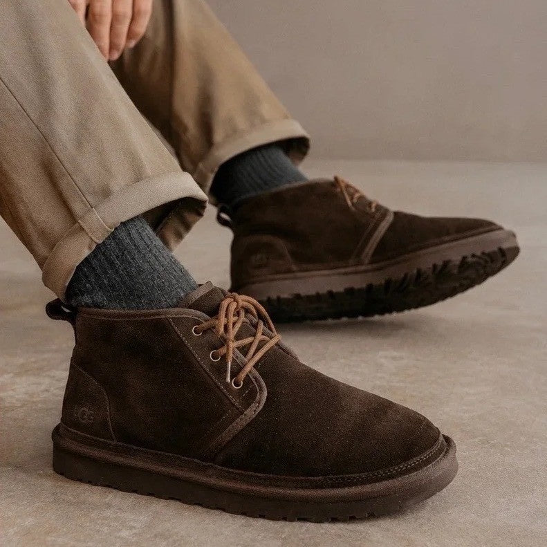UGG Neumel Mens 10 Chocolate Brown Suede Shearling Lace Up Chukka Boots