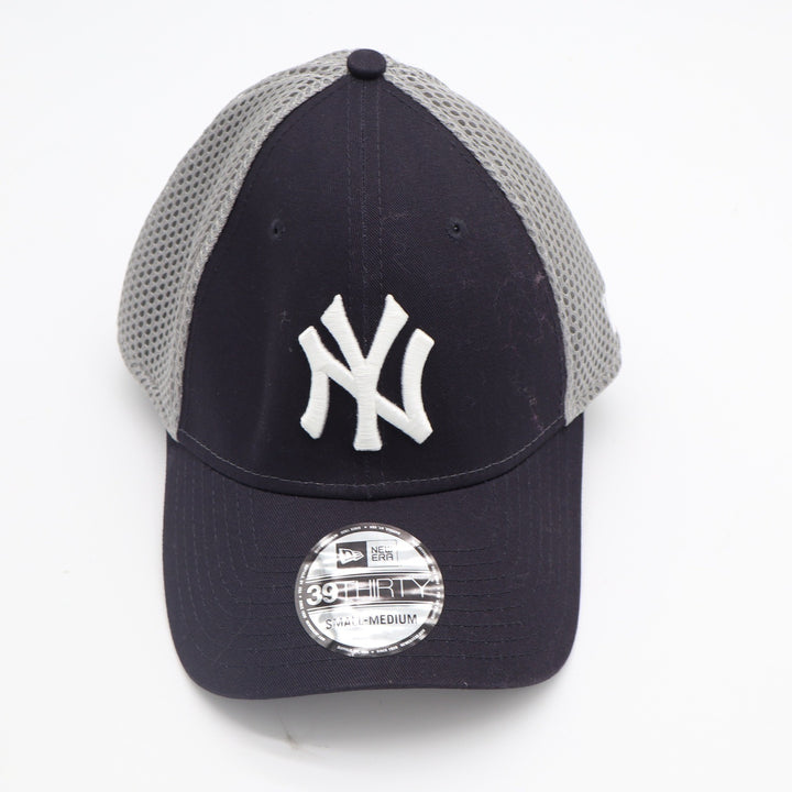 New Era New York Yankees 39THIRTY Navy Grey Mesh Stretch Fit Hat S/M