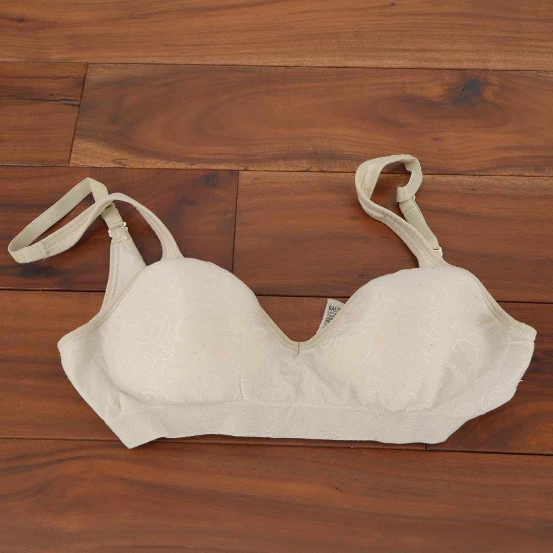 Bali Comfort Revolution Bra Womens 36C Ivory Padded Wireless Adjustable Strap