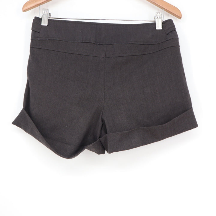 Carole Little Charcoal Grey Cuffed Tailored Shorts Size 4 Button Detail Dressy