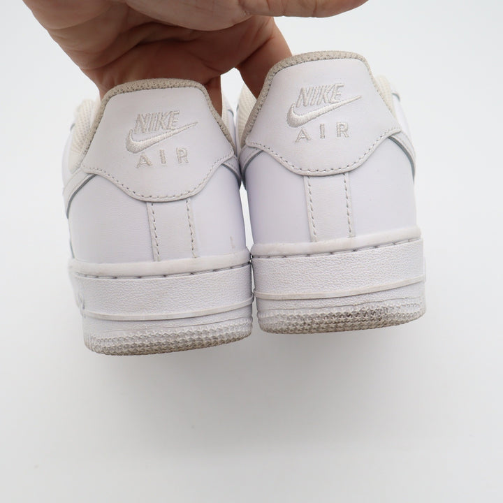 Nike Air Force 1 07 Womens 6.5 White Low Top Sneakers 315115-112 Triple White