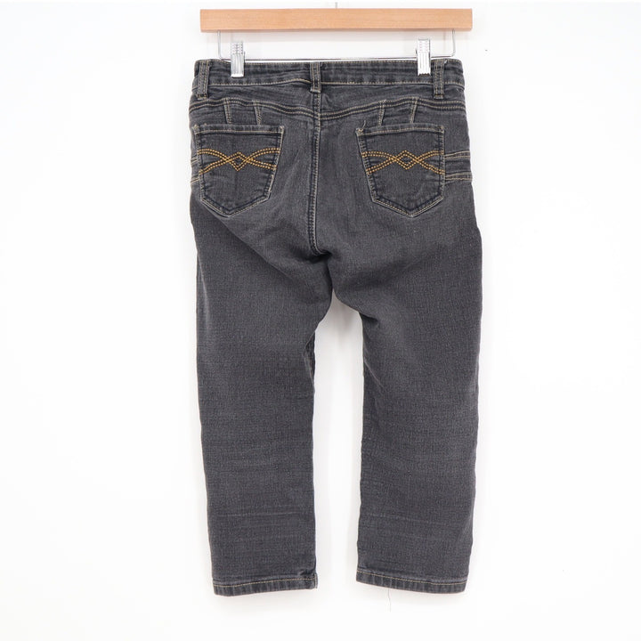 Y&J Jeans Womens Size 5/6 Black Washed Denim Capri Cropped Pants Embroidered
