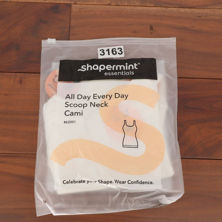 Shapermint Essentials All Day Every Day Scoop Neck Cami Large White Shapewear