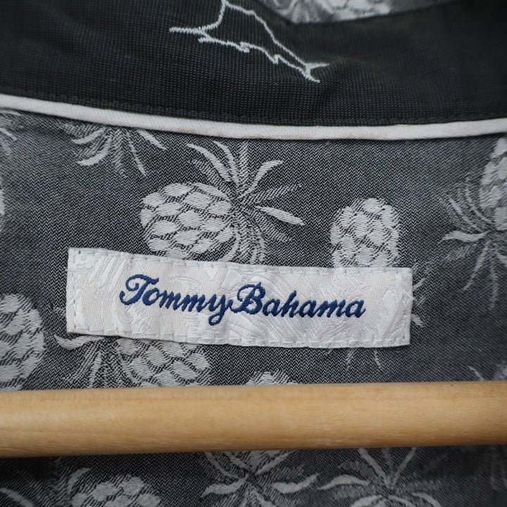 Tommy Bahama Hawaiian Shirt Mens XL Gray Pineapples Print Cotton Short Sleeve