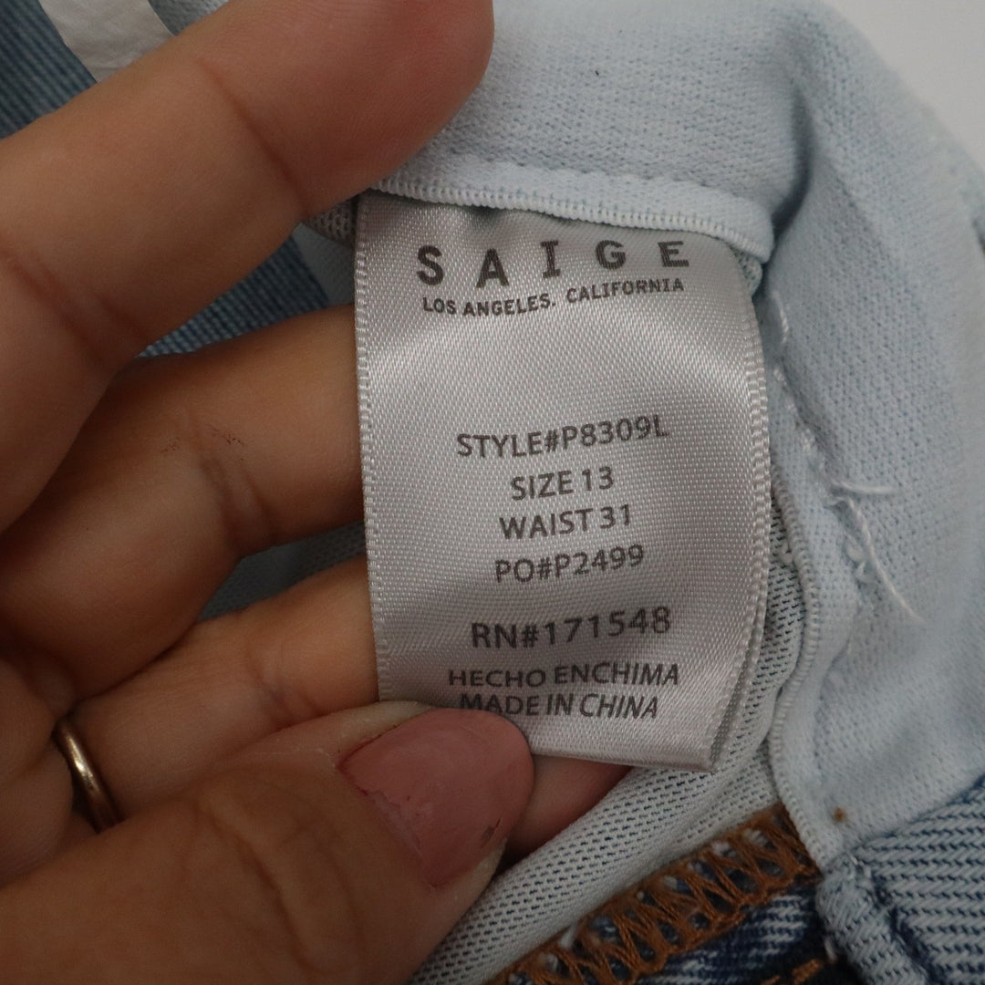 Saige Barrel Jeans Light Wash Floral Eyelet Embroidered Tummy Control 13/31 NEW