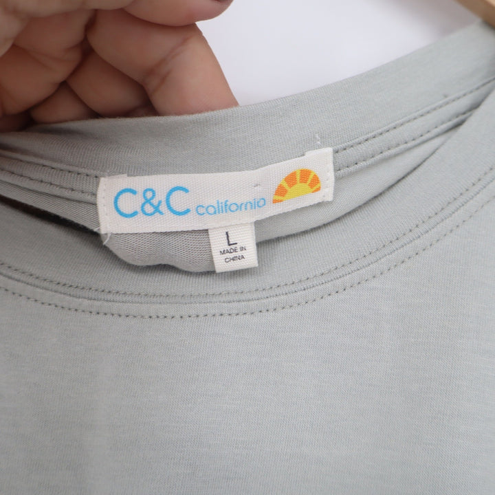 C&C California T-Shirt Womens Large Sage Green Coastal Beach Graphic Excellent