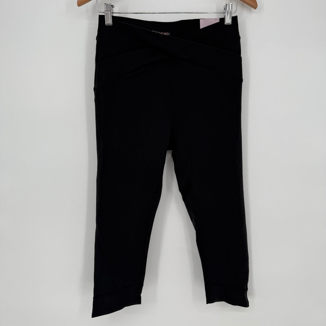 CALLA Black Crossover Waist Capri Leggings Size M Athleisure Workout Fitness