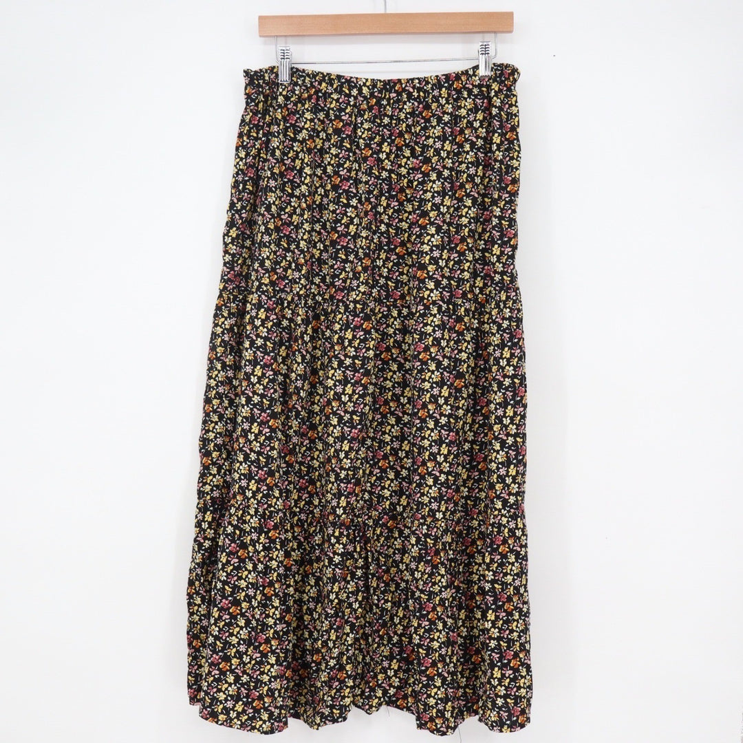 Mimi Chica Black Floral Ditsy Tiered Maxi Skirt Large Boho