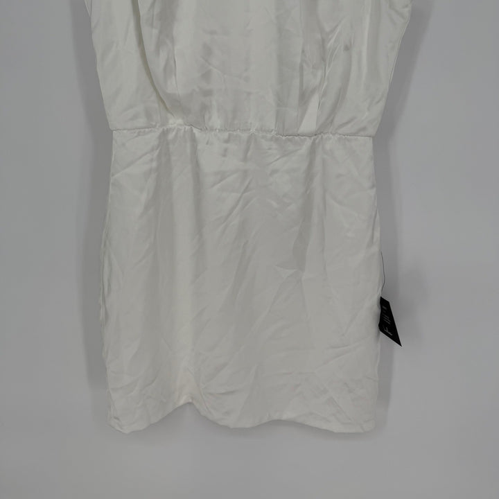 Lulus White Mock Neck Sleeveless Mini Dress Party Cocktail NWT Medium