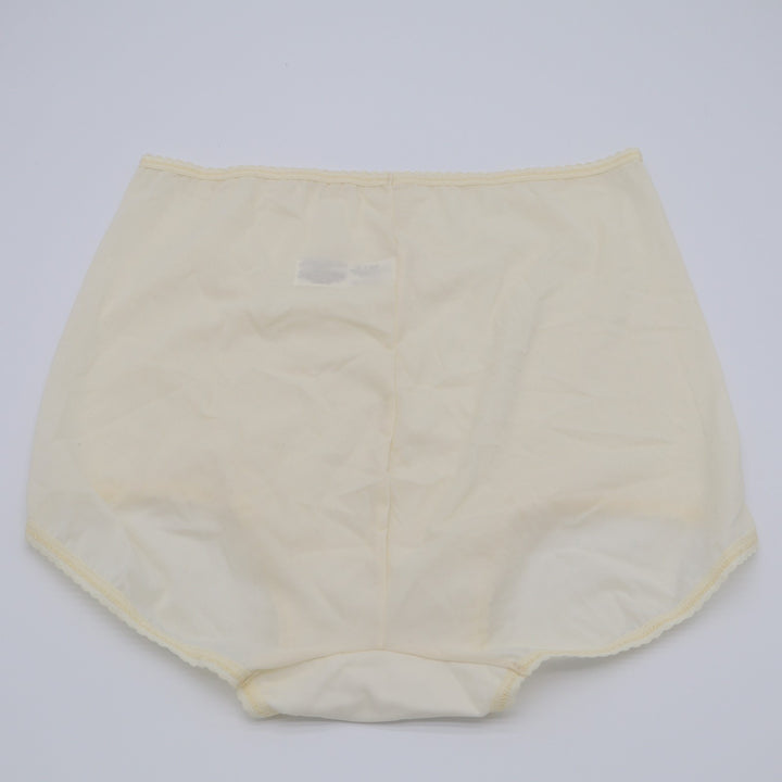 Bali Skimp Skamp Brief Panty Womens XL Cream Stretch Full Coverage Underwear