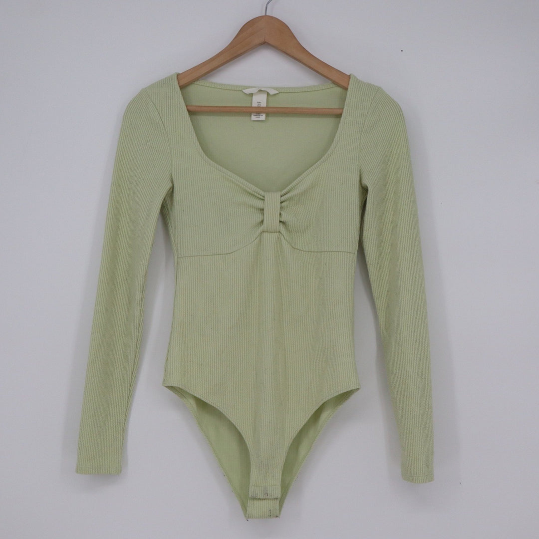 HM Womens Sage Green Ribbed Long Sleeve Sweetheart Neckline Bodysuit Size S