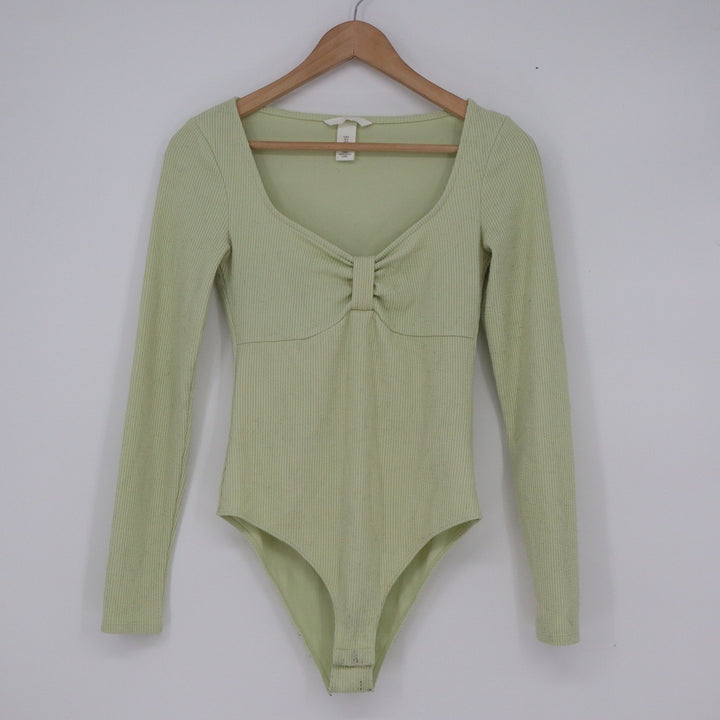 HM Womens Sage Green Ribbed Long Sleeve Sweetheart Neckline Bodysuit Size S