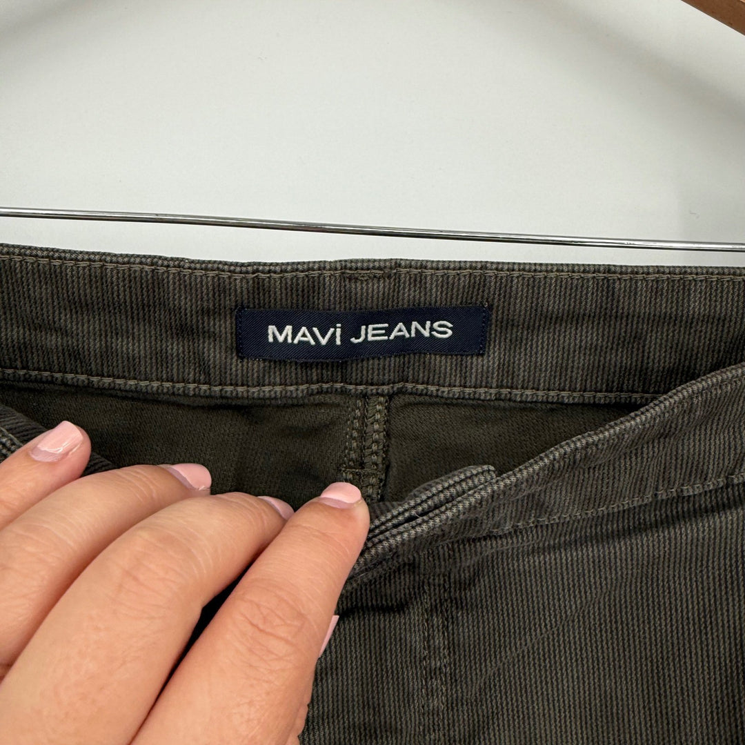 Mavi Jeans Matt Relaxed Straight Leg Corduroy Pants Men Size 46/30 Olive Green