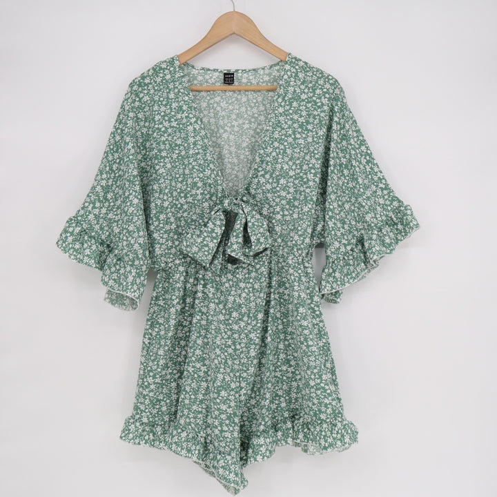 Shein Karismina Jumpsuit Womens M Green Ditsy Floral Twist Front Batwing Sleeve