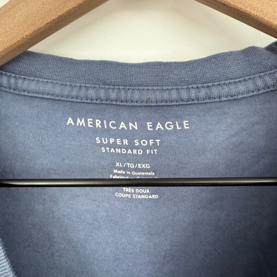 American Eagle XL Super Soft Love Wins Again Graphic T-Shirt Blue