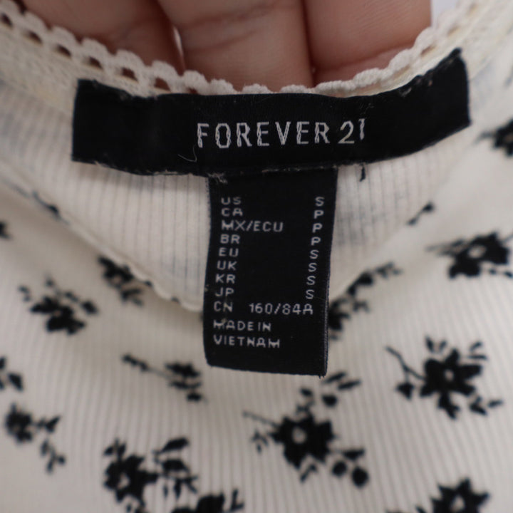 Forever 21 Floral Ribbed Crop Tank Top Cream Black Lace Trim Small