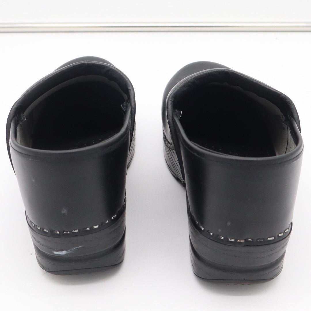 Dansko Professional Black Leather Clogs Womens Size 38 Comfort Shoes Slip On