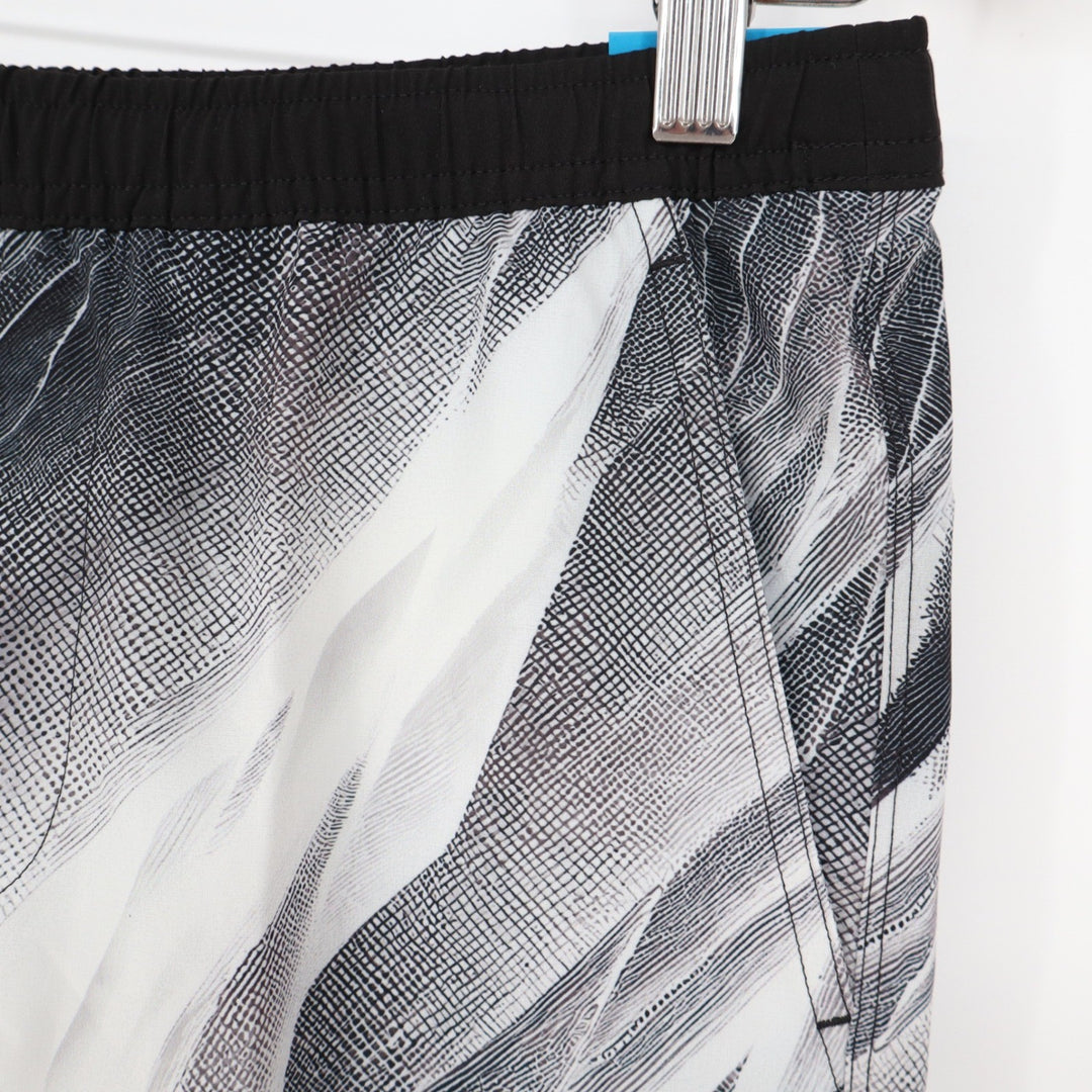 DSG Boys Agility Short Print Pure White AI Formation Black White Large 14-16 NEW