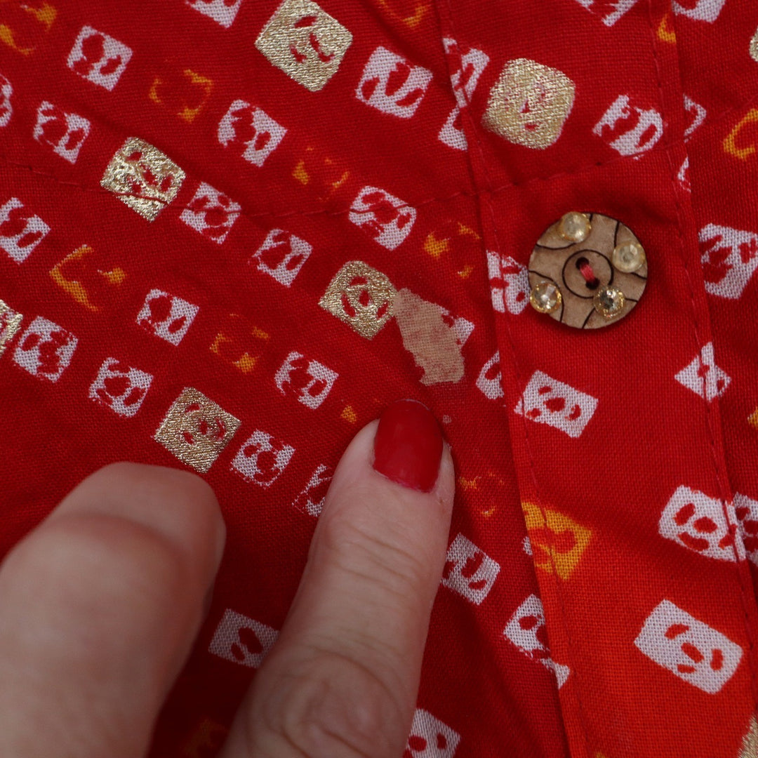 MR Red Bandhani Print Kurta Tunic Gold Foil Accents 3/4 Sleeve Size M