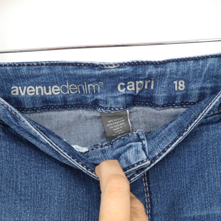 Avenue Denim Capri Jeans Women 18 Plus Medium Wash Blue Stretch Cropped
