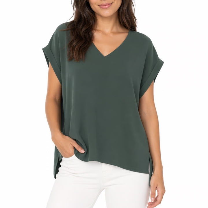 Bobeau Airflow T-Shirt Womens L Green Short Sleeve High Low Hem V-Neck Pullover