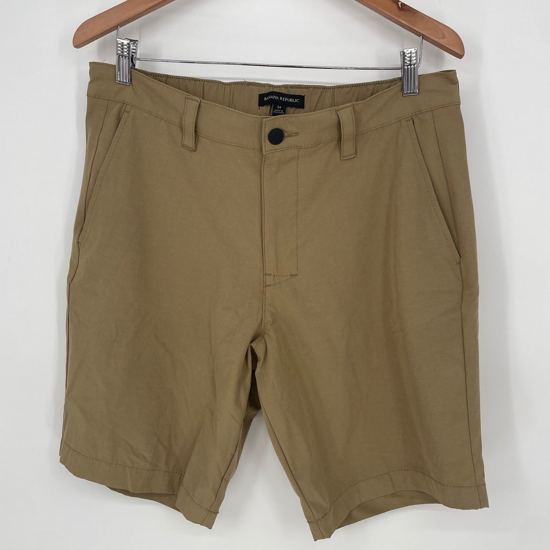 Banana Republic Men's Tan Chino Shorts Flat Front Stretch Size 34