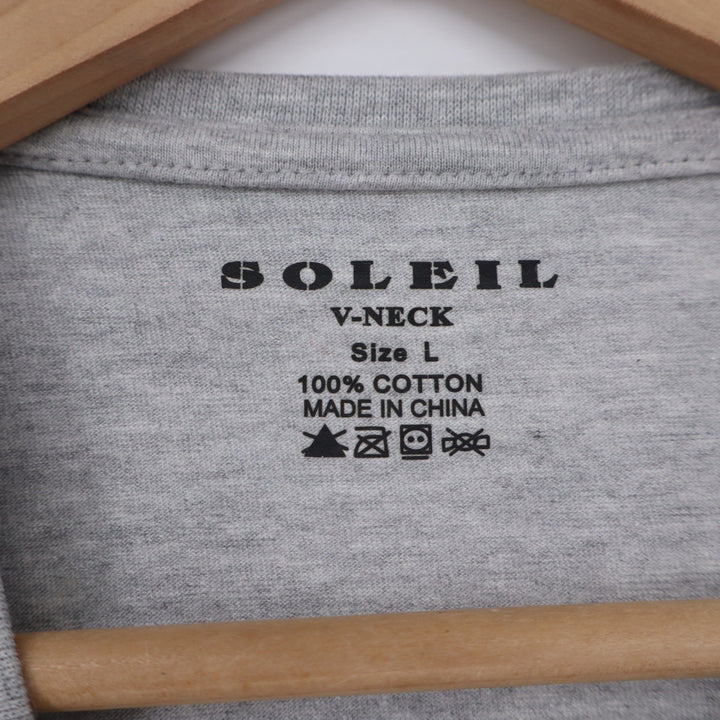 Soleil T-Shirt Womens L V-Neck Grey Jus Call Meh Trini Graphic Excellent
