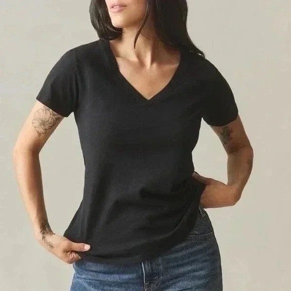 American Giant Womens Black V Neck Short Sleeve T Shirt Size M Made USA