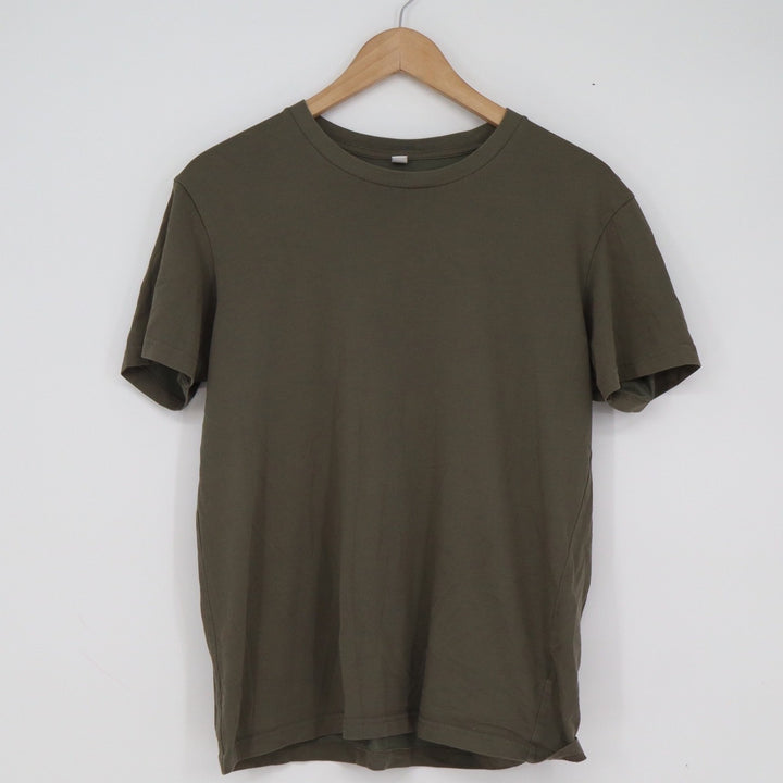 Uniqlo Dry Crew Neck T-Shirt Mens Medium Olive Green Short Sleeve