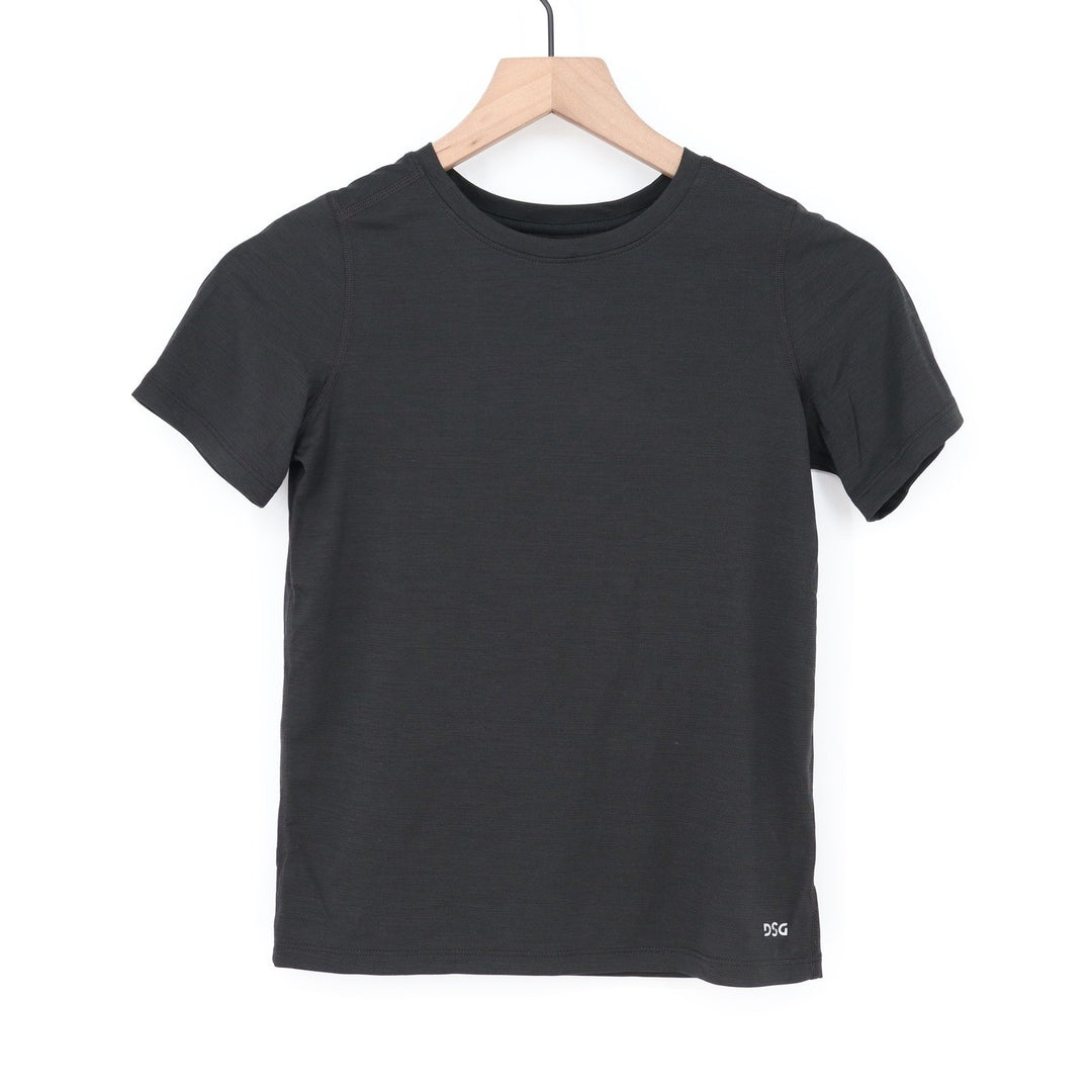 DSG Boys Small 8-9 Movement Tee Pure Black Short Sleeve Performance Shirt NEW