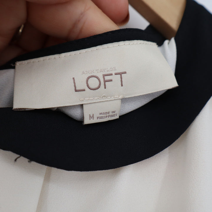 Ann Taylor Loft Cream Black Peter Pan Collar Pleated Blouse Short Sleeve M