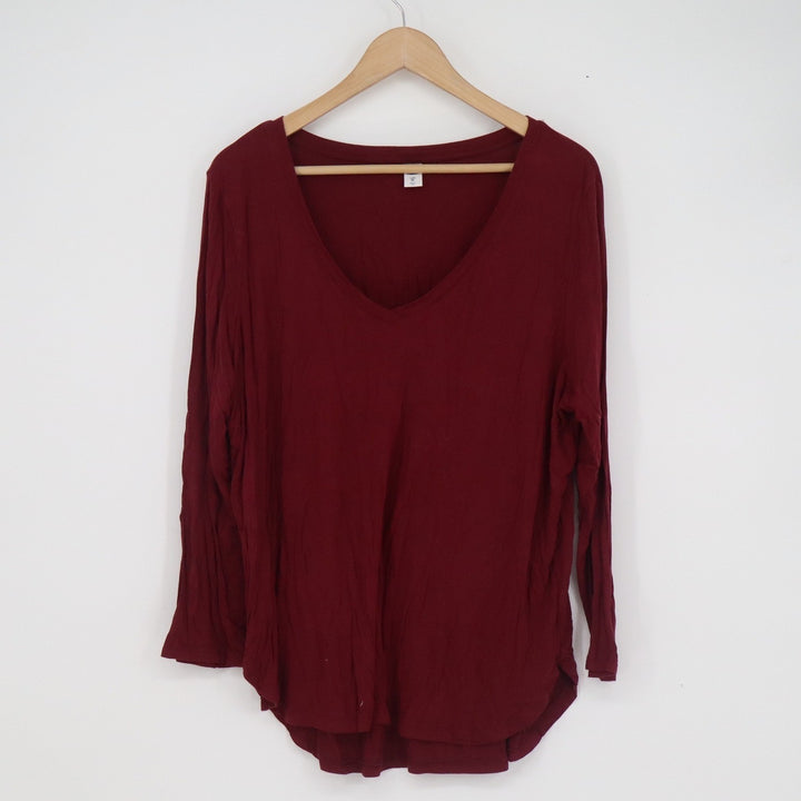 Old Navy Luxe Womens XL Burgundy V-Neck Long Sleeve Curved Hem T-Shirt Maroon